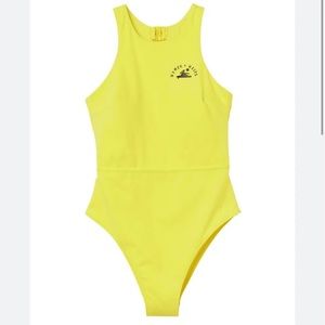 Women + Waves for H&M bathing suit 🩱